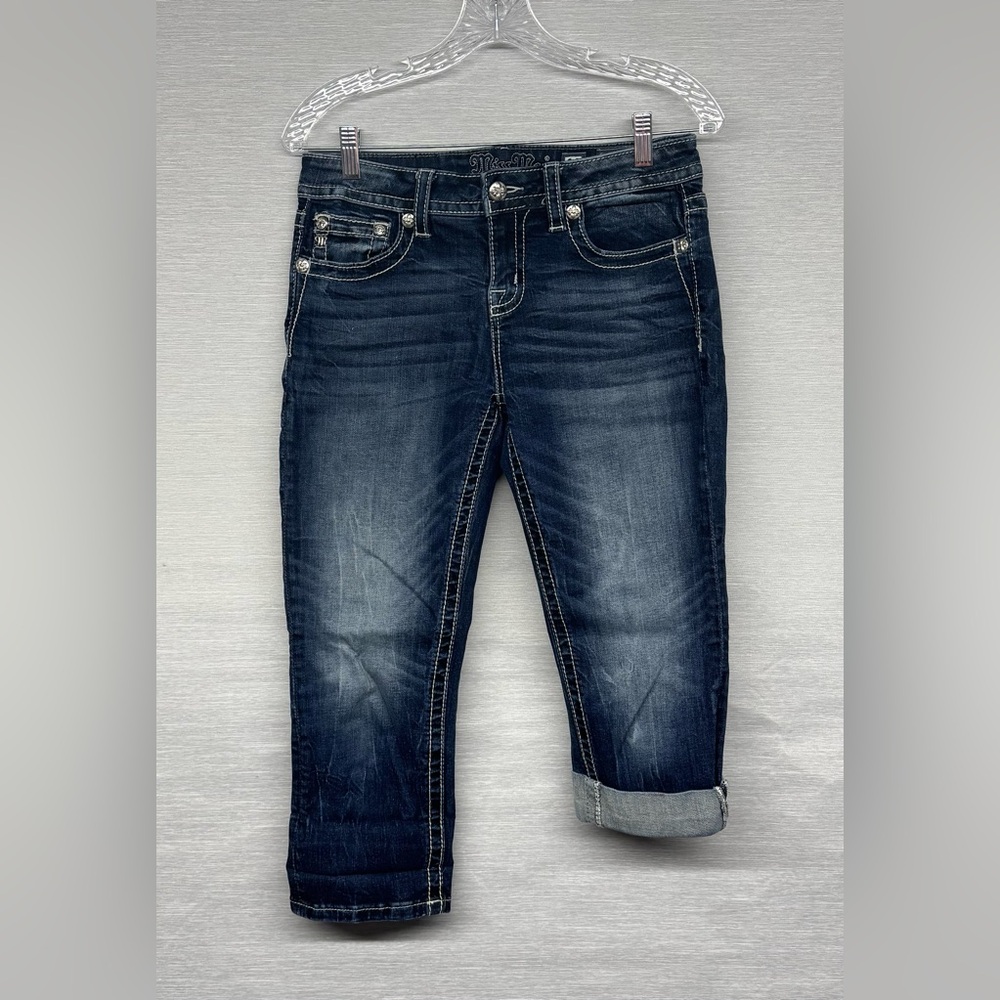 MISS ME Angel Wing Factory Distressed Standard Easy Crop Capris - Size 28